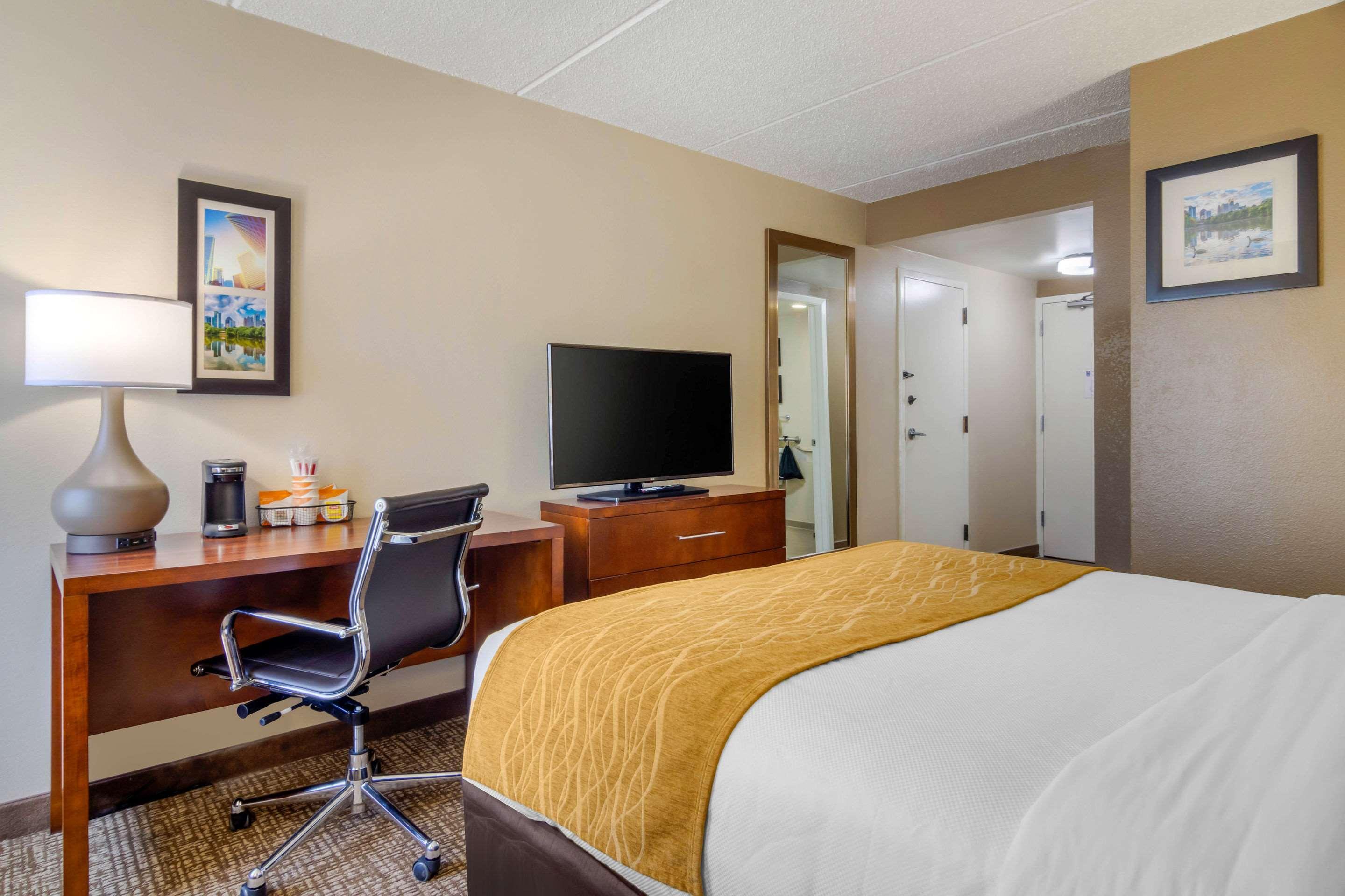Comfort Inn Atlanta Airport Cheeko Manor Kültér fotó